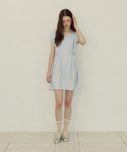 ADAUL（アダウル）の「Front pintuck vintage lace mini dress - blue（ワンピース・レディース・ブルー・FREE）」の5枚目の写真