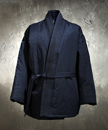 KIRTIMUKHA（キールティムカ）の「Black Rope Big Embroidered Durumagi Short Padding（ダウンジャケット/コート）」