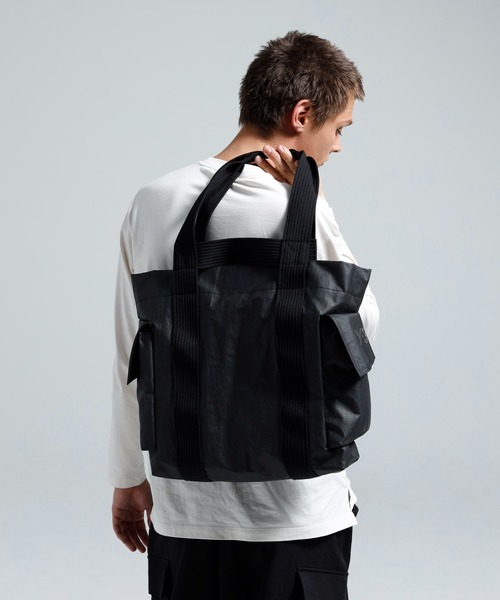 Y-3(ワイスリー)の「Y-3 TOTE BAG(トートバッグ・メンズ・ブラック・ONE SIZE)」の8枚目の写真