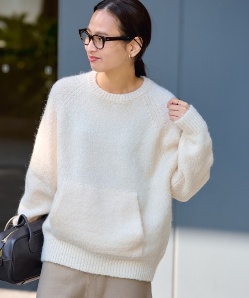 FRAMeWORK（フレームワーク）の「カンガルーポケットプルオーバー（ニット/セーター・レディース・ホワイト/ブラック/グレー・FREE）」の15枚目の写真