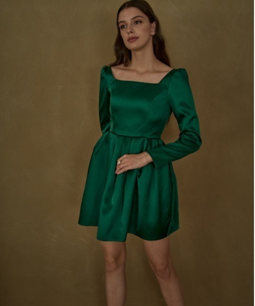 Satin Volume Mini One Piece サテンボリュームタックミニワンピース