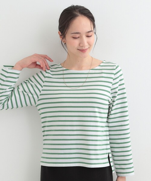 SHOO・LA・RUE(シューラルー)の「【S-LL/洗濯機可】着こなしいろいろ 首元すっきりボートネック ボーダーロンT(Tシャツ/カットソー・レディース・ライトグレー系2/ピンク系その他/ネイビー系2/グリーン系その他4・04/03/02/01)」の22枚目の写真