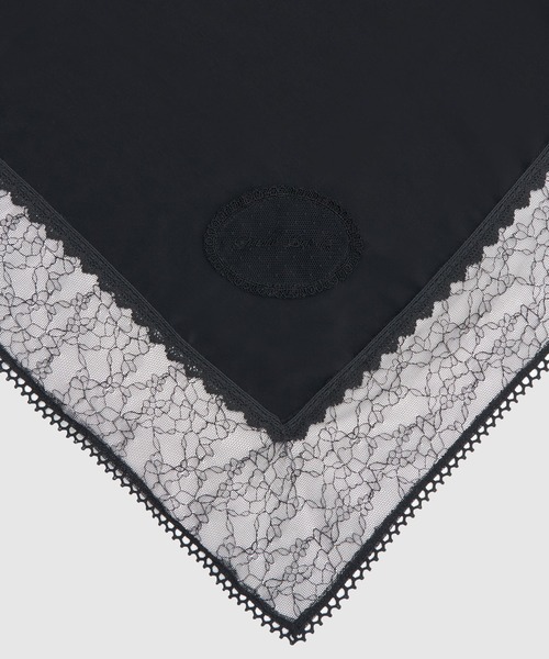 tanakadaisuke（タナカダイスケ）の「【tanakadaisuke/タナカダイスケ】flower lace frame scarf/フラワーレースフレームスカーフ（バンダナ/スカーフ・レディース・ホワイト/ブラック・FREE）」の7枚目の写真