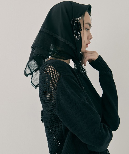 tanakadaisuke（タナカダイスケ）の「【tanakadaisuke/タナカダイスケ】flower lace frame scarf/フラワーレースフレームスカーフ（バンダナ/スカーフ・レディース・ホワイト/ブラック・FREE）」の12枚目の写真