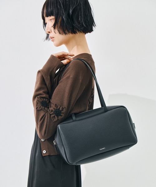 YAHKI（ヤーキ）の「【YAHKI/ヤーキ】《STUDIOUS別注復刻》YH-772/シュリンクレザーボストンバッグ（ボストンバッグ・レディース・ブラック・FREE）」の13枚目の写真