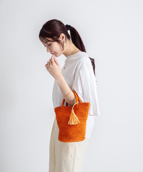 Rivel(リヴェル)の「【LIMAIA/リマイア】ラフィア素材 かごバッグ マグネット(かごバッグ・レディース・ナチュラル/オレンジ・FREE)」の13枚目の写真