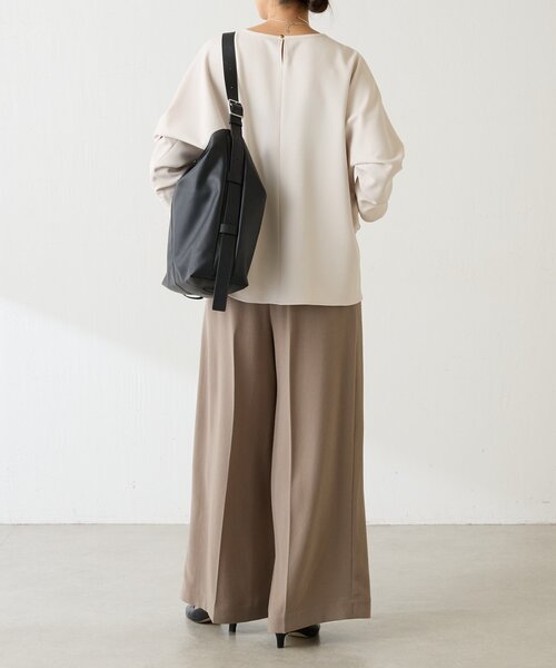 LIVETART（リヴェタート）の「《LIVETART》ストレッチツイルプルオーバー（シャツ/ブラウス・レディース・ブラック/アイボリー・FREE）」の8枚目の写真