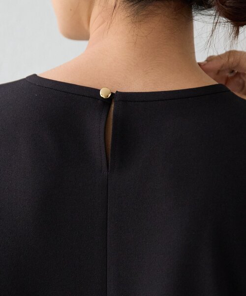 LIVETART（リヴェタート）の「《LIVETART》ストレッチツイルプルオーバー（シャツ/ブラウス・レディース・ブラック/アイボリー・FREE）」の4枚目の写真