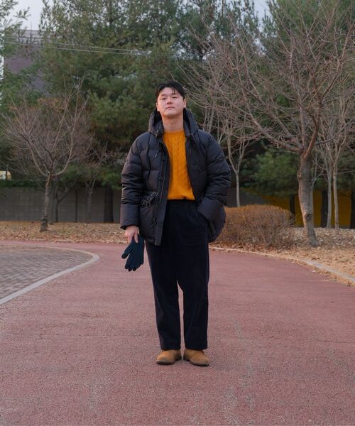 BELLIEF(ベリーフ)の「Corduroy adjust Double-Pleated relaxed Trouser (Navy)(その他パンツ・メンズ・その他・M/XL)」の4枚目の写真