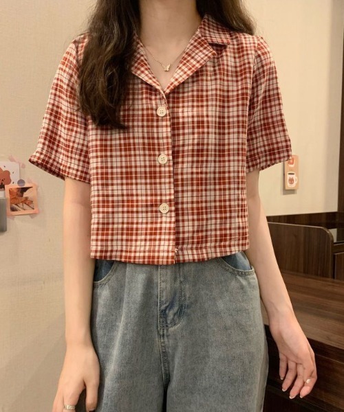 SHEPP(シープ)の「【26年春夏新作】チェック柄オープンカラークロップドシャツ(シャツ/ブラウス・レディース・ブラック/グリーン/レッド・L/M)」の6枚目の写真