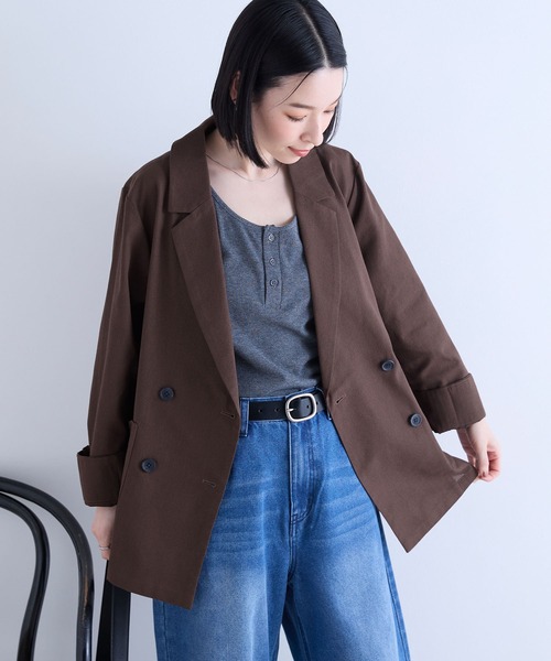 Aunely（オーネリー）の「【Aunely】すぐサラ シアー ライトエア 涼しげ ダブル テーラードジャケット /  マシンウォッシャブル  ＜YOSOOIシリーズ＞（テーラードジャケット・レディース・ブラウン/ベージュ/グレー/ブラック/アイボリー・M/S/L）」の4枚目の写真