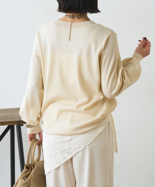 Jena espace merveilleux(ジェナ エスパスメルヴェイユ)の「【上品華やぎ】ミニスパンコールVニット(ニット/セーター・レディース・アイボリー/ブルー系その他/ネイビー・FREE)」の10枚目の写真