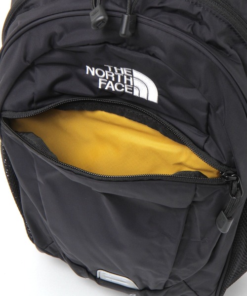 THE NORTH FACE（ザノースフェイス）の「【THE NORTH FACE(ザ・ノース・フェイス)】スモールデイ[約15リットル](KIDS)（バックパック/リュック・キッズ・ブルー/その他1/イエロー/ベージュ/ブラック/ベビーピンク・FREE）」の16枚目の写真