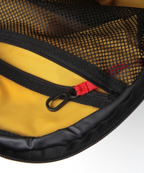 THE NORTH FACE（ザノースフェイス）の「【THE NORTH FACE(ザ・ノース・フェイス)】スモールデイ[約15リットル](KIDS)（バックパック/リュック・キッズ・ブルー/その他1/イエロー/ベージュ/ブラック/ベビーピンク・FREE）」の19枚目の写真