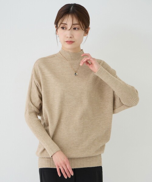 Jayro(ジャイロ)の「ドルマンニット(ニット/セーター・レディース・グレー/ダークグリーン/ブルー/ブルー系その他5/ピンク系その他/イエロー系その他/ベージュ/キャメル/レッド系その他・FREE)」の3枚目の写真
