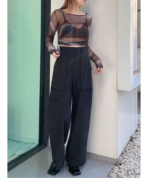 MURUA（ムルーア）の「ロゴプレートベロアキャミ（キャミソール・レディース・モカ/ブラック/アイボリー・FREE）」の7枚目の写真