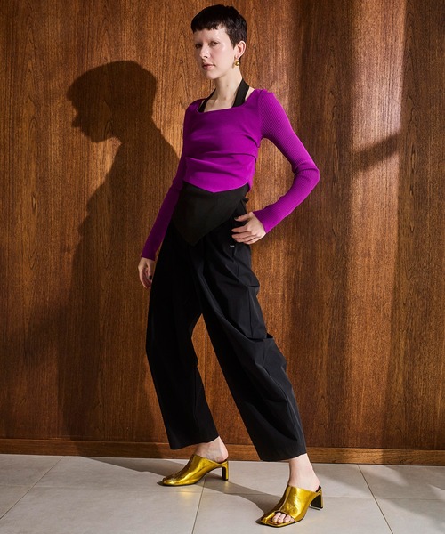 OMMO（オーエムエムオー）の「ASYMME TUCK SHORT KT TOP（ニット/セーター・レディース・パープル/ブラック/カーキ・F）」の17枚目の写真