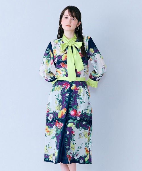 Audie a Muses(オーディアミューズ)の「フルーツパネルプリントボックスタックスカート(スカート・レディース・ネイビー/オレンジ・38/42)」の21枚目の写真