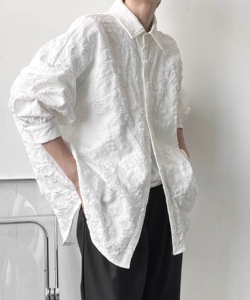 WESTBOY（ウエストボーイ）の「立体刺繍 オーバーサイズ ジャガード ストリートシャツ WO26S5TP20（シャツ/ブラウス・メンズ・ホワイト/ブラック・L/XL/M）」の2枚目の写真