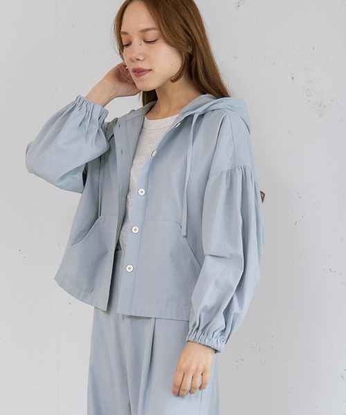 POU DOU DOU（プードゥドゥ）の「コットンリネンサージフーディブルゾン（ブルゾン・レディース・ブルー/ダークグレー/ベージュ・3）」の17枚目の写真