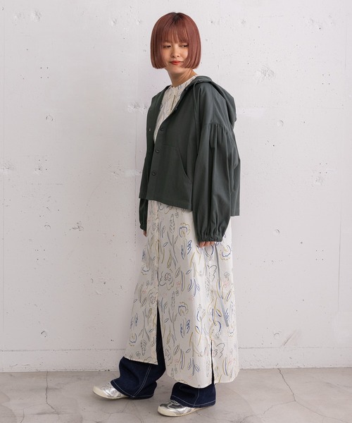 POU DOU DOU（プードゥドゥ）の「コットンリネンサージフーディブルゾン（ブルゾン・レディース・ブルー/ダークグレー/ベージュ・3）」の21枚目の写真