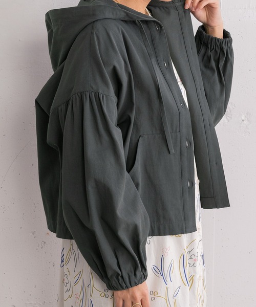 POU DOU DOU（プードゥドゥ）の「コットンリネンサージフーディブルゾン（ブルゾン・レディース・ブルー/ダークグレー/ベージュ・3）」の6枚目の写真