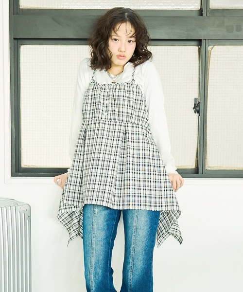 LOVETOXIC（ラブトキシック）の「イレヘムチュニックセット（アンサンブル・キッズ・カラフル/オフホワイト/ブラック・L:160cm/M:150cm/S:140cm）」の3枚目の写真