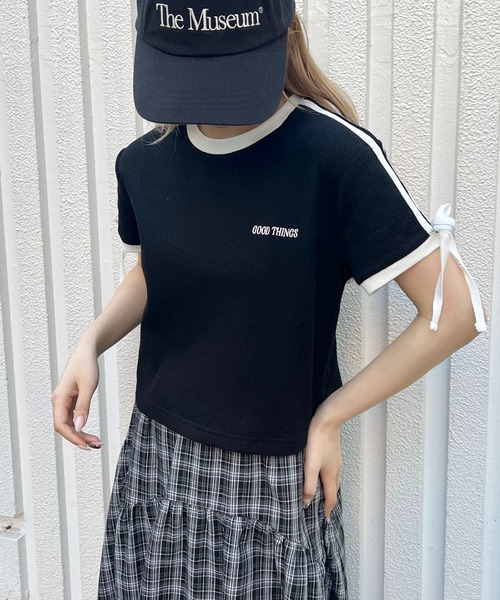 WC(ダブル シー)の「リボンポイント2ラインワッフルT(Tシャツ/カットソー・レディース・サックスブルー/アイボリー/ブラック・FREE)」の3枚目の写真
