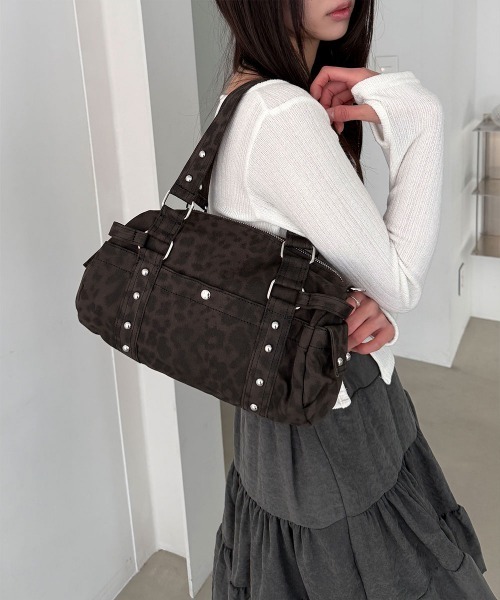 4INT.(フォイント)の「レオパード スタッズ ヴィンテージ ミニ ボストン ショルダー バッグ(ショルダーバッグ・レディース・ベージュ/ブラック/ブラウン・FREE)」の10枚目の写真