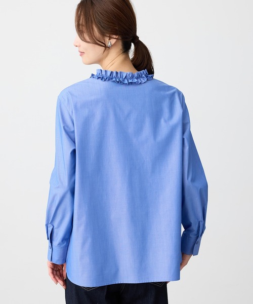 A/C DESIGN BY ALPHA CUBIC（エーシーデザインバイアルファキュービック）の「Vネックフリルブラウス（シャツ/ブラウス・レディース・オフホワイト/ブルー・9号/11号/13号）」の21枚目の写真