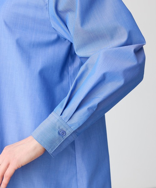 A/C DESIGN BY ALPHA CUBIC（エーシーデザインバイアルファキュービック）の「Vネックフリルブラウス（シャツ/ブラウス・レディース・オフホワイト/ブルー・9号/11号/13号）」の10枚目の写真