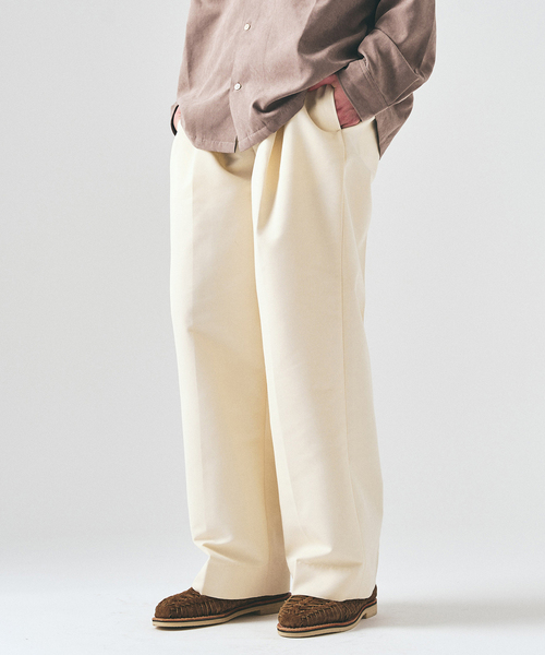 417 EDIFICE（フォーワンセブンエディフィス）の「TC ツイルサイド アジャストパンツ（スラックス・メンズ・ブラック/ベージュ/ホワイト・LARGE/MEDIUM/SMALL）」の2枚目の写真