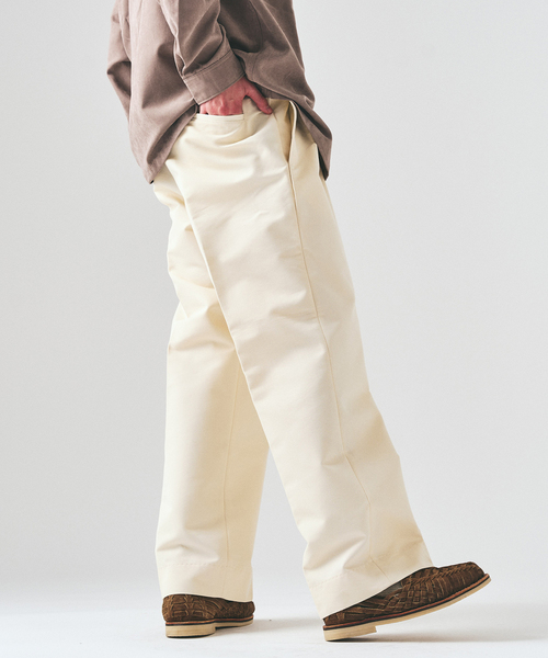 417 EDIFICE（フォーワンセブンエディフィス）の「TC ツイルサイド アジャストパンツ（スラックス・メンズ・ブラック/ベージュ/ホワイト・LARGE/MEDIUM/SMALL）」の16枚目の写真