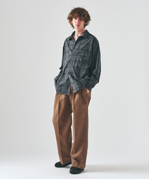 417 EDIFICE（フォーワンセブンエディフィス）の「TC ツイルサイド アジャストパンツ（スラックス・メンズ・ブラック/ベージュ/ホワイト・LARGE/MEDIUM/SMALL）」の22枚目の写真