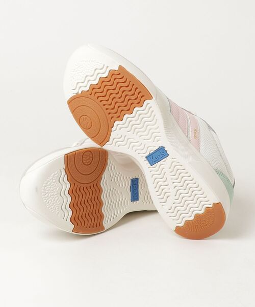 Keds(ケッズ)の「Keds ケッズ ブリスウォーク ウーバル メッシュ/スエード/レザー オフホワイト(スニーカー・レディース・オフホワイト・23.0cm/23.5cm/24.5cm/25.0cm/22.5cm/24.0cm)」の9枚目の写真