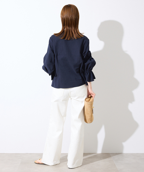 SLOBE IENA（スローブイエナ）の「Vネックフレアスリーブブラウス（シャツ/ブラウス・レディース・ネイビー/ブルー系その他・FREE）」の4枚目の写真