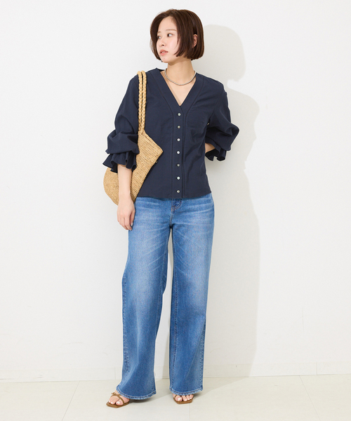 SLOBE IENA（スローブイエナ）の「Vネックフレアスリーブブラウス（シャツ/ブラウス・レディース・ネイビー/ブルー系その他・FREE）」の6枚目の写真