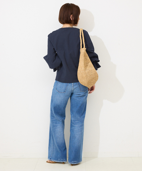 SLOBE IENA（スローブイエナ）の「Vネックフレアスリーブブラウス（シャツ/ブラウス・レディース・ネイビー/ブルー系その他・FREE）」の8枚目の写真