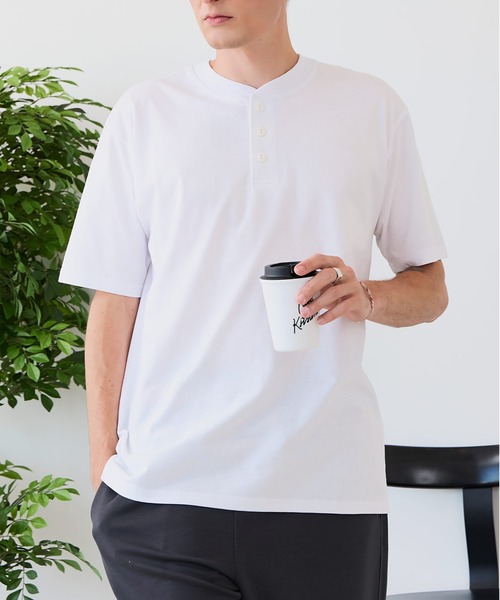 LB/S (エルビーエス)の「【ZERO STAIN/ゼロステイン】汗染みの目立ちにくいTシャツ ZEROSTAIN ヘンリーネックTシャツ 防汚 UVカット 綿タッチ・厚手(Tシャツ/カットソー・メンズ・オフホワイト/ブラック/ホワイト/スミクロ・LARGE/X-LARGE/MEDIUM)」の1枚目の写真