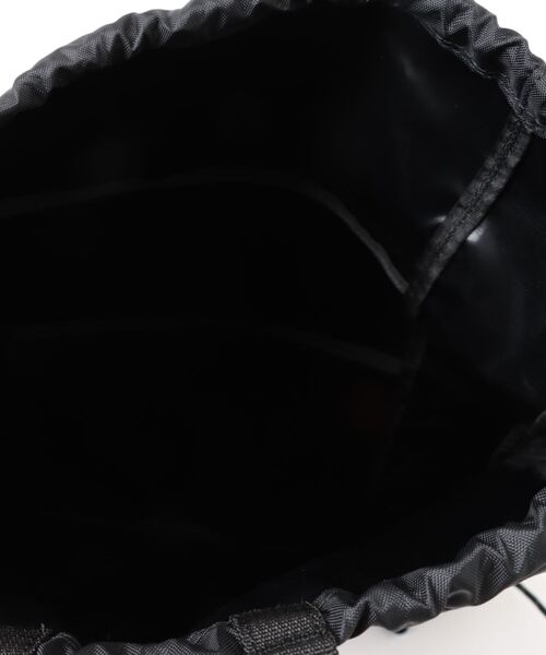 Dickies(ディッキーズ)の「【Dickies/ディッキーズ】メッシュドローストリングナップサック/軽量バックパック/ユニセックス(バックパック/リュック・メンズ・ブラック/グレー・ONESIZE)」の3枚目の写真