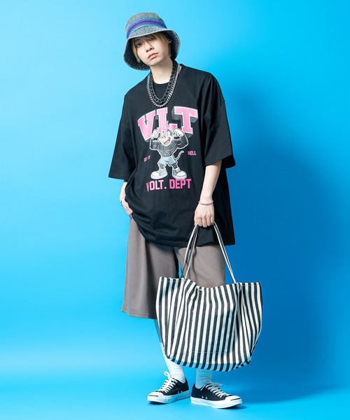 an meets zakka(アンミツザッカ)の「an meets zakka ストライプ柄ヘリンボーン織りコットンキャンバスビッグトートバッグ(トートバッグ・レディース・グリーン/ブラック/ベージュ/レッド/ブルー・ONESIZE)」の14枚目の写真