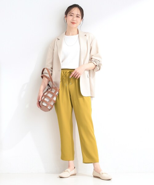 SHOO・LA・RUE(シューラルー)の「【ひんやり/UV/SS-3L/セットアップ可】さらさらぷるん イージーテーパードパンツ(その他パンツ・レディース・ブラック/ベージュ/ブルー/チャコールグレー/ライトイエロー系/モスグリーン/イエロー・10/05/04/03/02/01)」の22枚目の写真