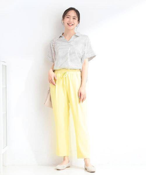 SHOO・LA・RUE（シューラルー）の「【ひんやり/UV/SS-3L/セットアップ可】さらさらぷるん イージーテーパードパンツ（その他パンツ・レディース・ブラック/ベージュ/ブルー/チャコールグレー/ライトイエロー系/モスグリーン/イエロー・10/05/04/03/02/01）」の9枚目の写真