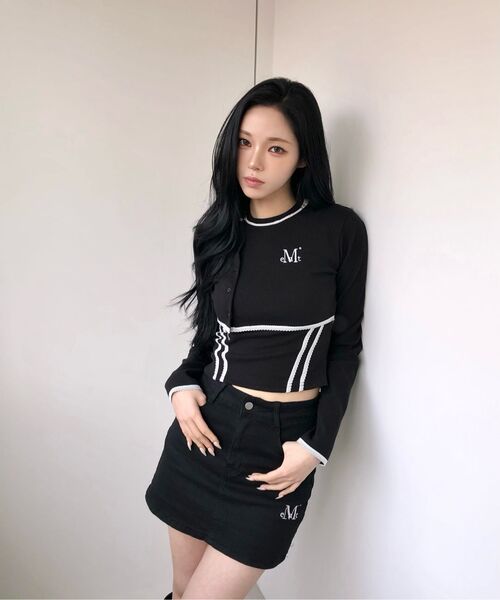 MUCENT(ムセント)の「パルスセットアップレーストラックラインスリーブレスナシ(2カラー)(Tシャツ/カットソー・レディース・ブラック/ネイビー・FREE)」の13枚目の写真