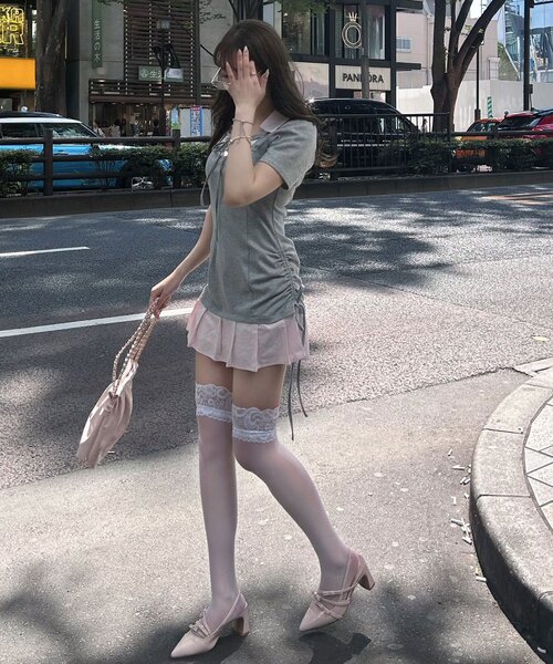OLIVE des OLIVE(オリーブデオリーブ)の「【インフルエンサー企画/スタイル盛れ◎】keru レイヤード風着痩せミニワンピ(ワンピース・レディース・ベージュ/ピンク/ブラック/ドット/チャコールグレー/ブラック系その他/ブラウン・FREE)」の18枚目の写真