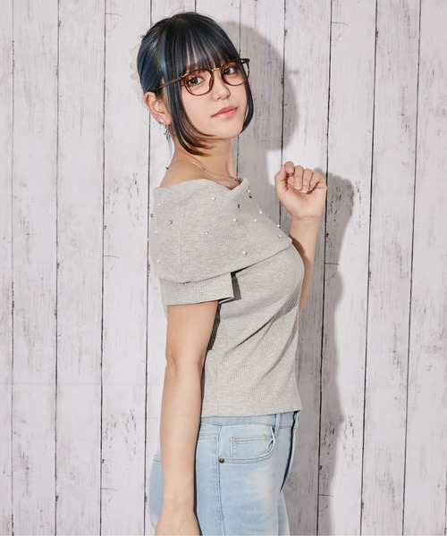 GORGE(ゴージ)の「《オフショル×パール》リブカットソー/フェミニン/春夏/全3色(Tシャツ/カットソー・レディース・ブラック/オフホワイト/グレー・F)」の17枚目の写真