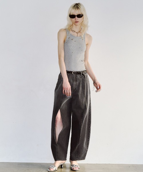 JOSE MOON（ジョゼムーン）の「WIDE LEG SLIT DENIM/ワイドレッグスリットデニム（デニムパンツ・レディース・ブラック/ブルー・36/34/38）」の10枚目の写真