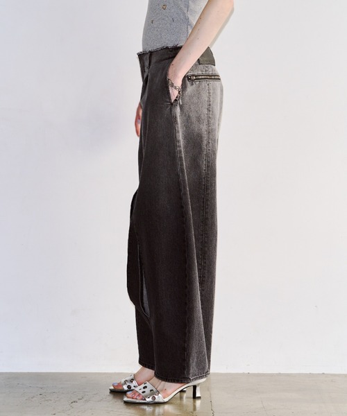 JOSE MOON（ジョゼムーン）の「WIDE LEG SLIT DENIM/ワイドレッグスリットデニム（デニムパンツ・レディース・ブラック/ブルー・36/34/38）」の7枚目の写真