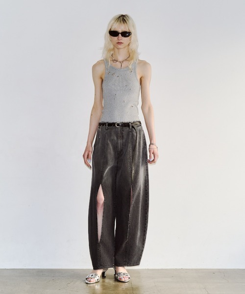 JOSE MOON（ジョゼムーン）の「WIDE LEG SLIT DENIM/ワイドレッグスリットデニム（デニムパンツ・レディース・ブラック/ブルー・36/34/38）」の9枚目の写真