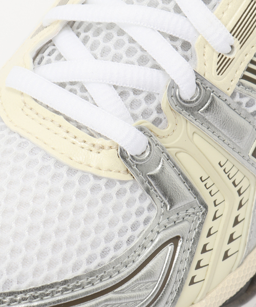 Spick & Span(スピックアンドスパン)の「ASICS / アシックス GEL-KAYANO14(スニーカー・レディース・ホワイト・23cm/24cm/25cm)」の4枚目の写真